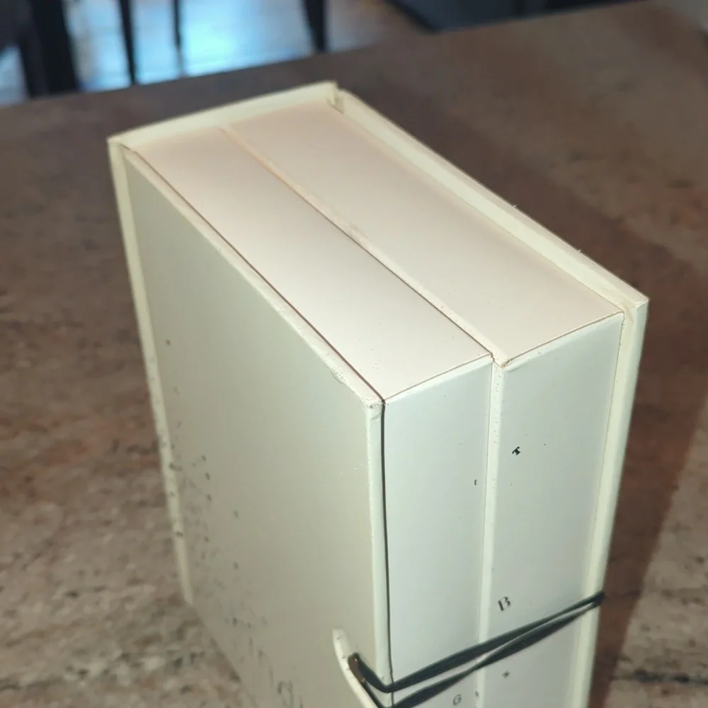 NEW Original Amazon Kindle - Picture 9 of 10